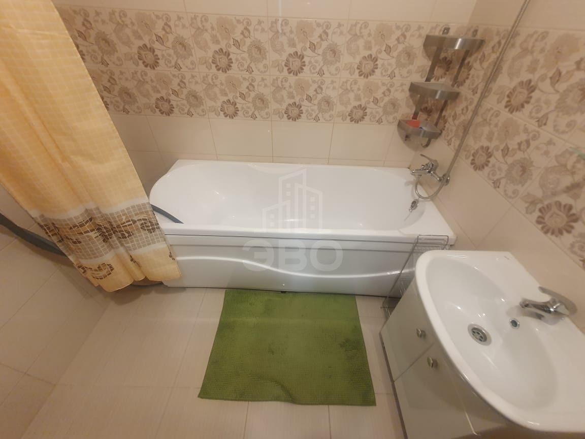 двухкомнатная квартира в Санкт-Петербурге по адресу: Комендантский проспект, 69