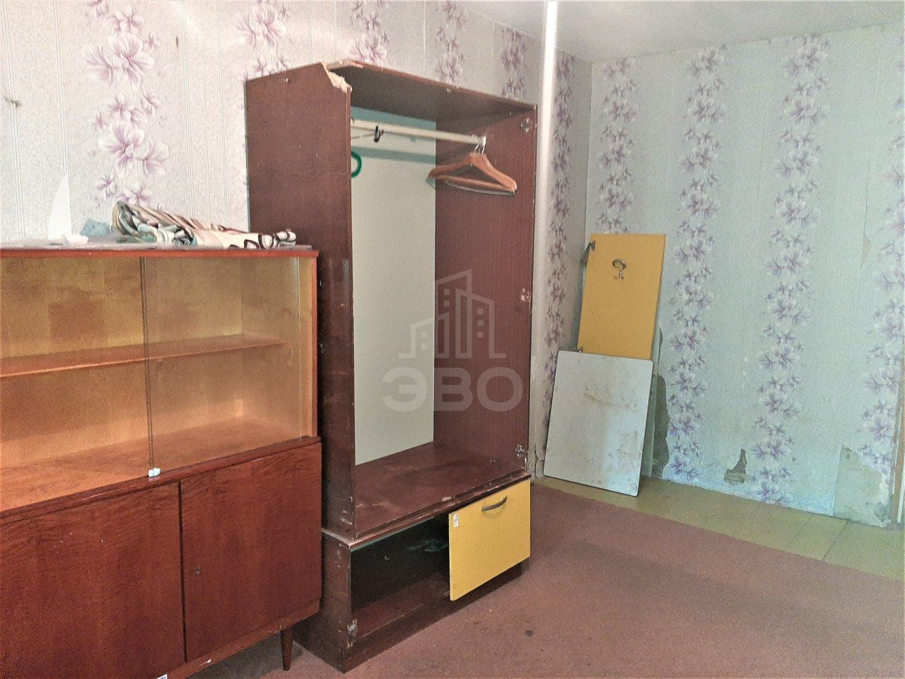 трехкомнатная квартира в Санкт-Петербурге по адресу: Выборгское ш., 25