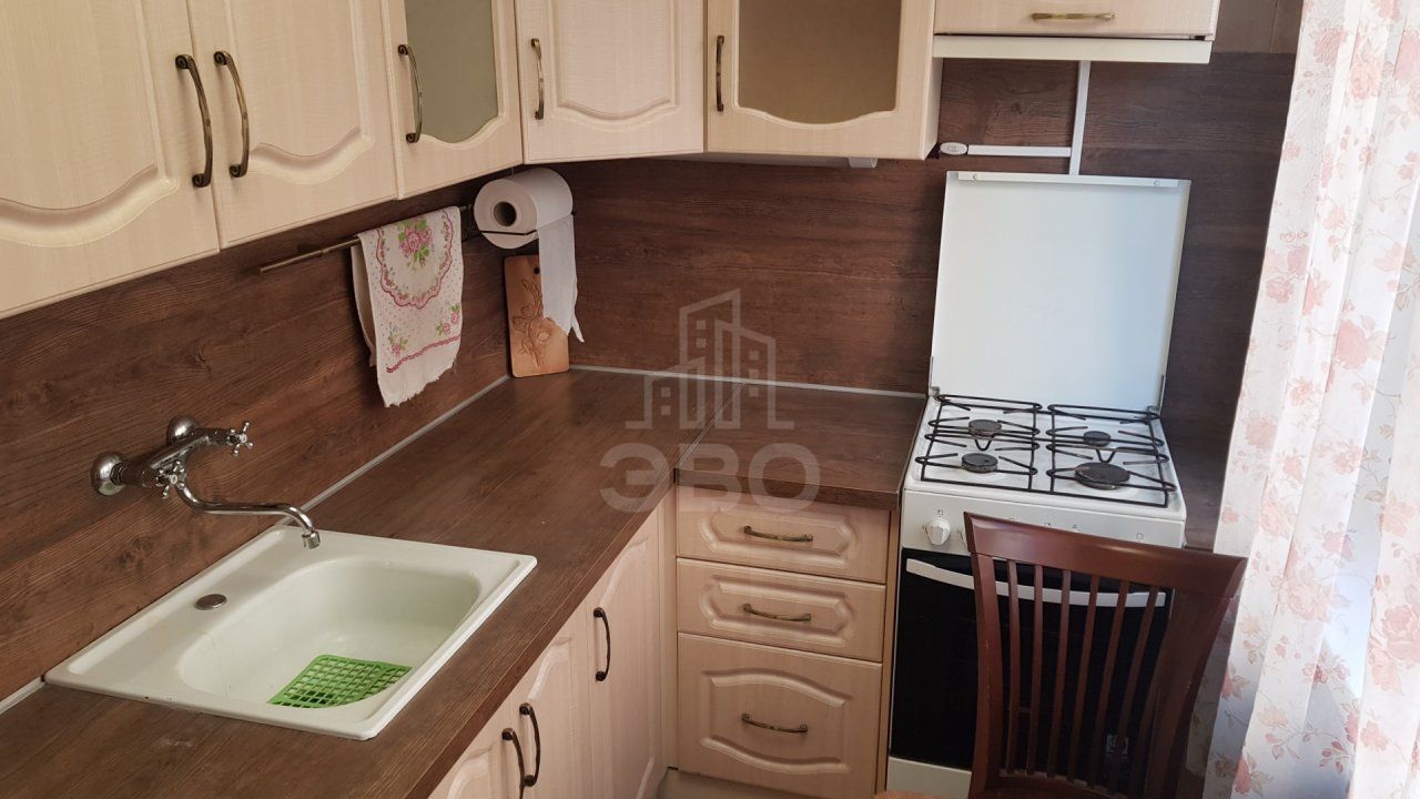 однокомнатная квартира в Санкт-Петербурге по адресу: Загребский б-р., 7, к 1