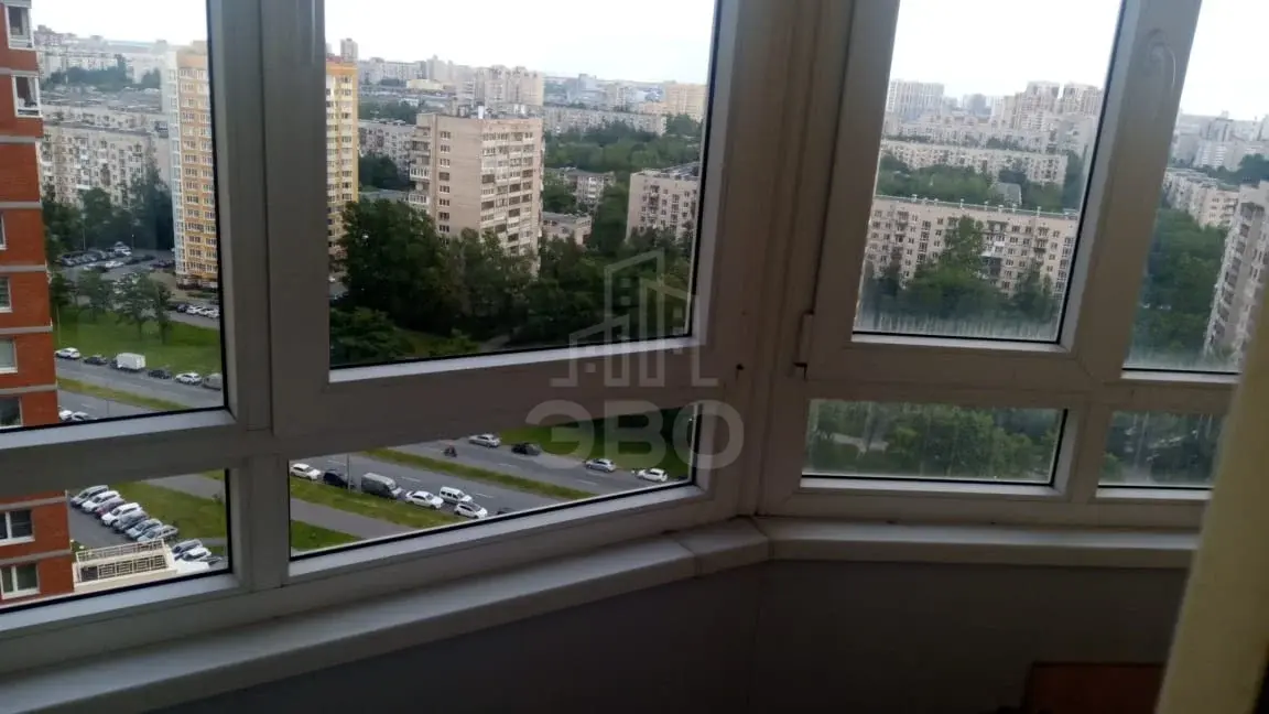 двухкомнатная квартира в Санкт-Петербурге по адресу: Орджоникидзе ул., 52, к 1