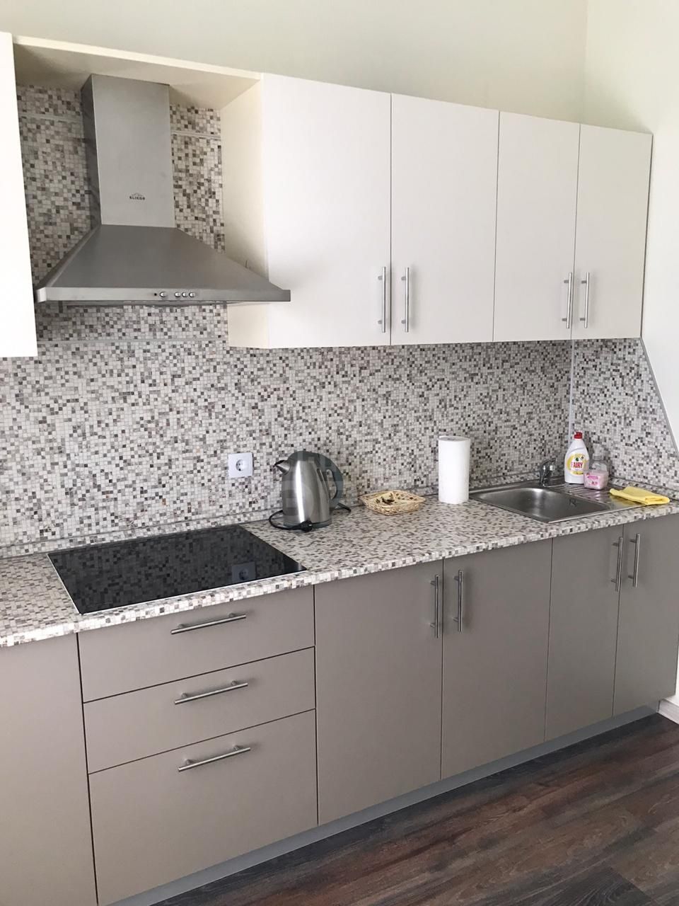 однокомнатная квартира в Санкт-Петербурге по адресу: Маршала Казакова ул., 70, к 1