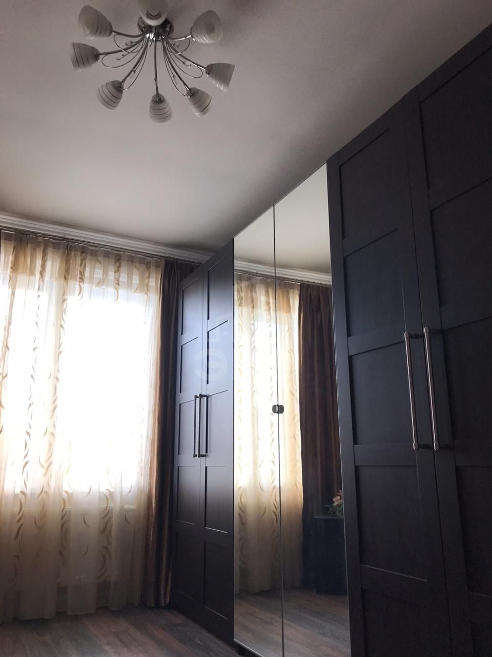 однокомнатная квартира в Санкт-Петербурге по адресу: Маршала Казакова ул., 70, к 1