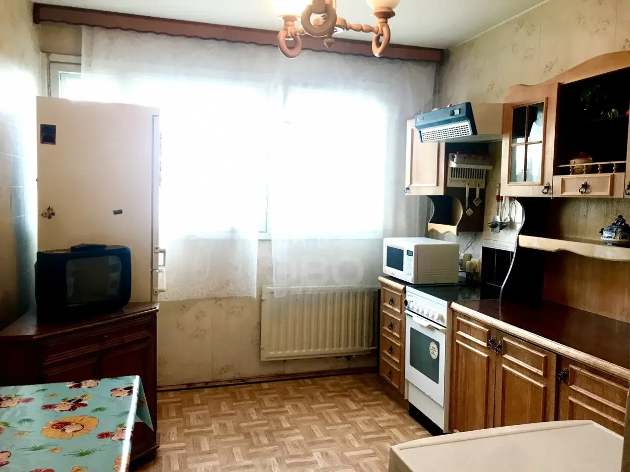 трехкомнатная квартира в Санкт-Петербурге по адресу: Рихарда Зорге ул., 10