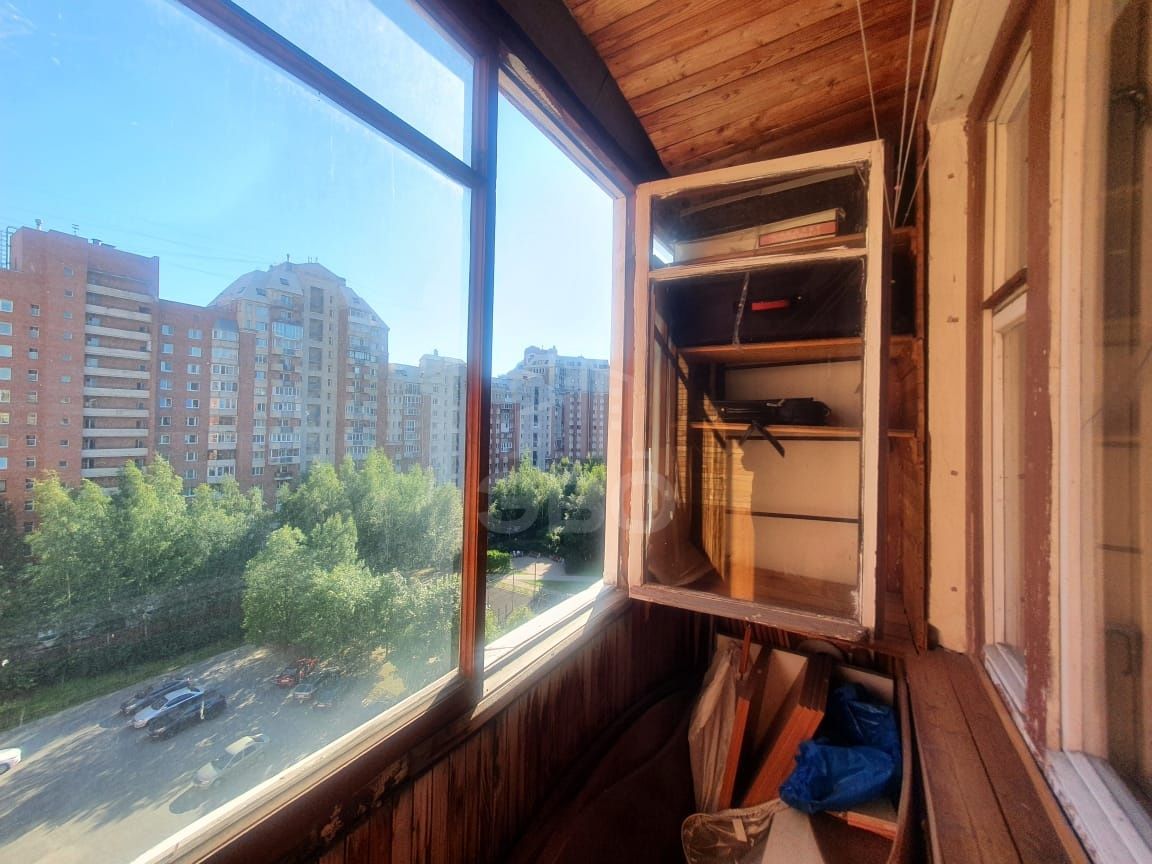 однокомнатная квартира в Санкт-Петербурге по адресу: Яхтенная ул., 8, к 1