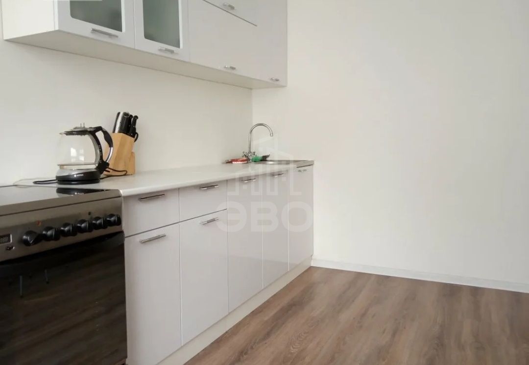 однокомнатная квартира в Санкт-Петербурге по адресу: Ленинский проспект, 64, к 1