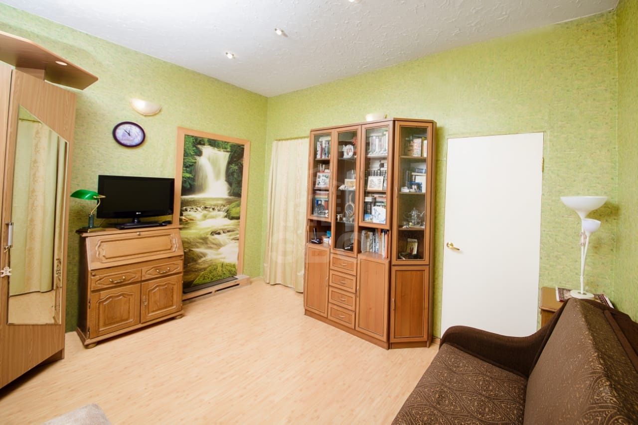 однокомнатная квартира в Санкт-Петербурге по адресу: Соляной пер., 14