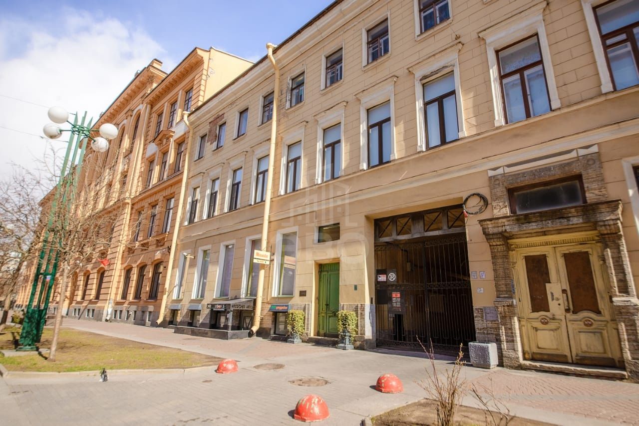 однокомнатная квартира в Санкт-Петербурге по адресу: Соляной пер., 14