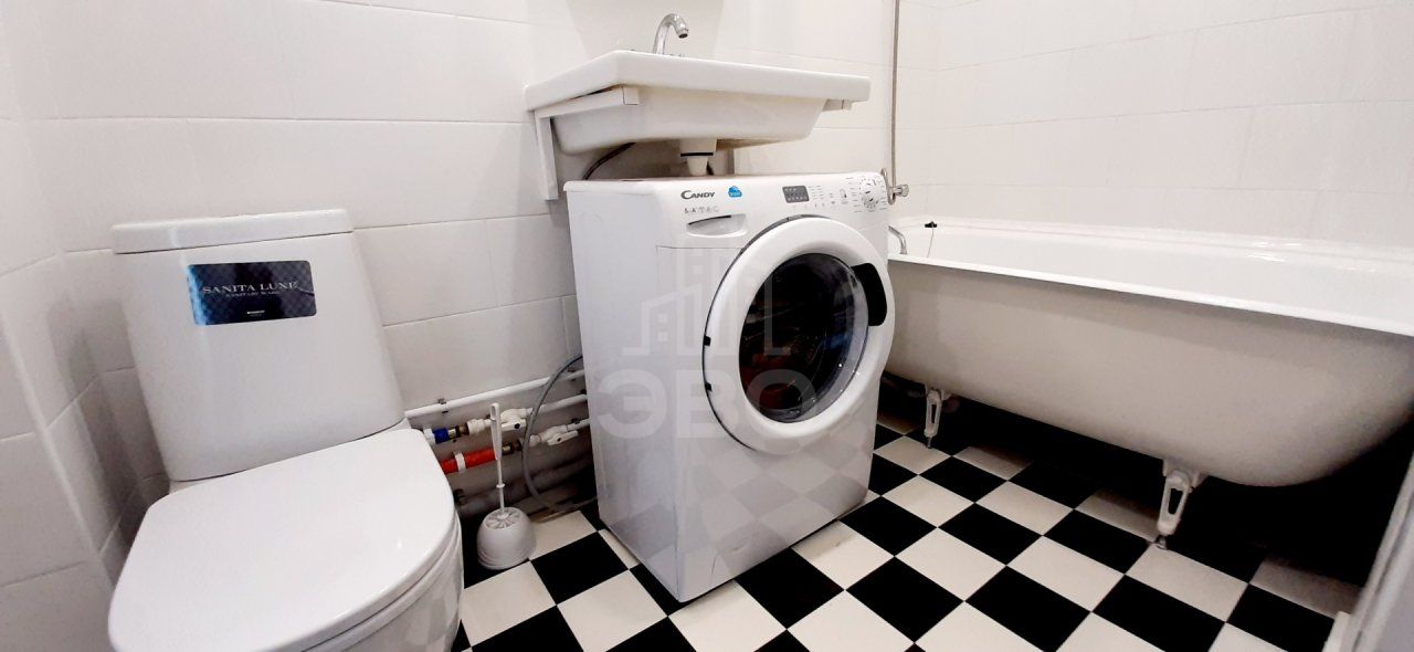 однокомнатная квартира в Санкт-Петербурге по адресу: Глухарская ул., 27, к 2