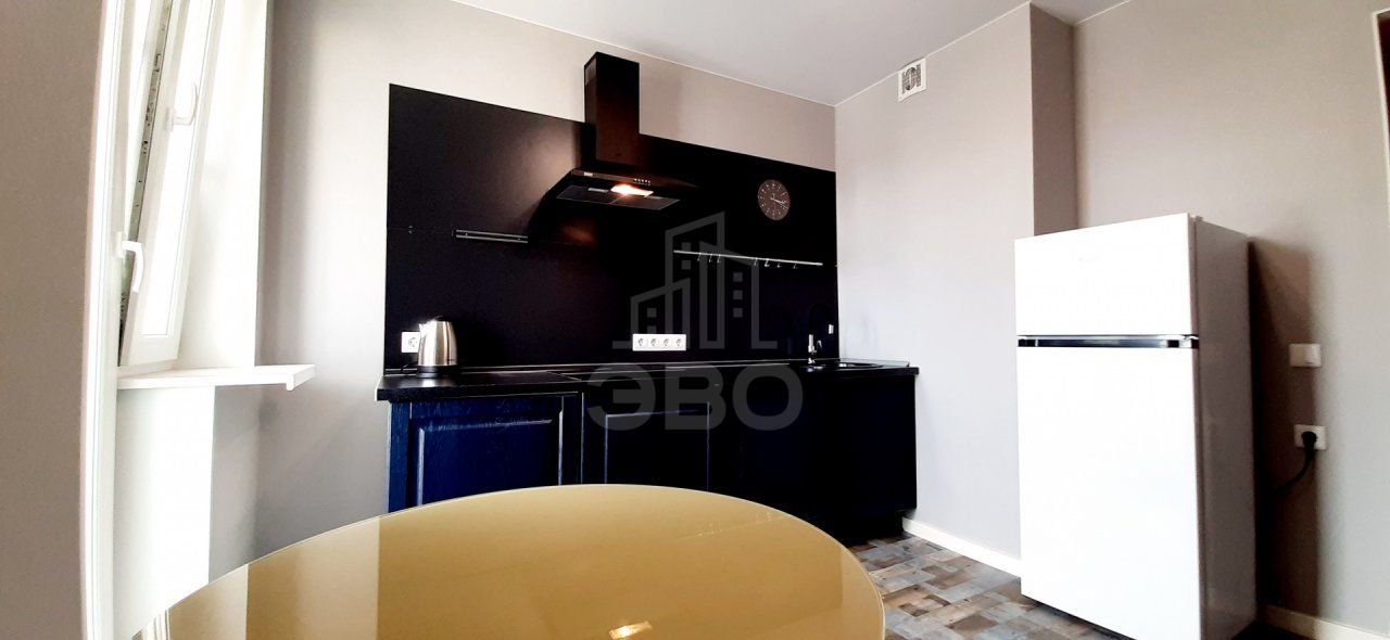 однокомнатная квартира в Санкт-Петербурге по адресу: Глухарская ул., 27, к 2