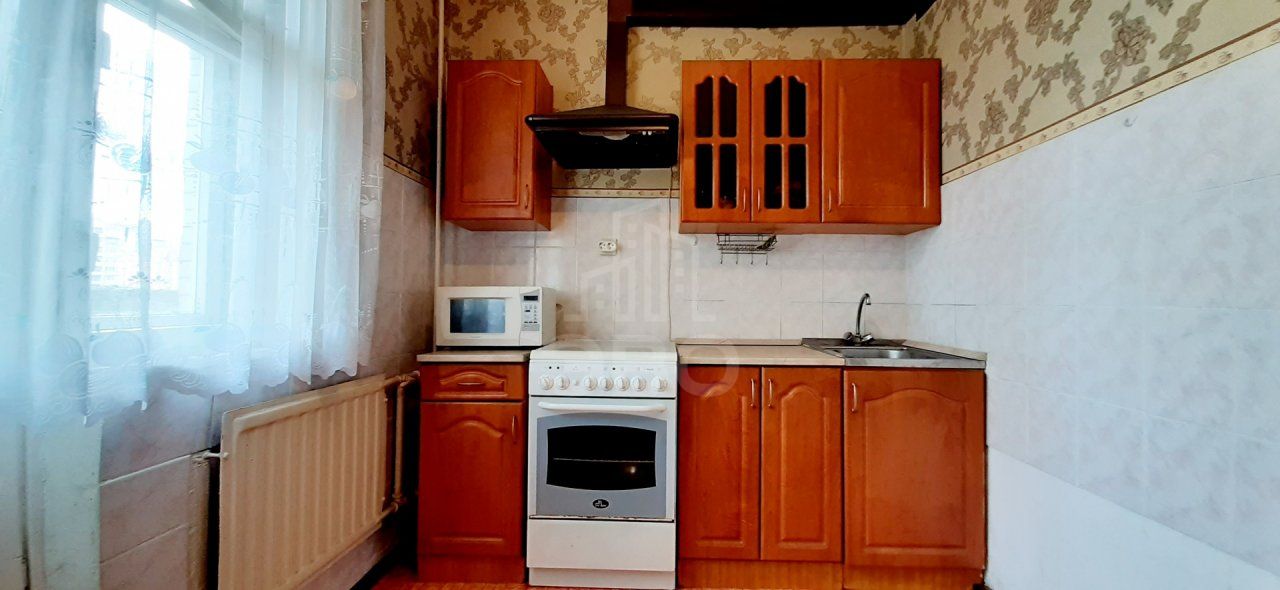 однокомнатная квартира в Санкт-Петербурге по адресу: Школьная ул., 124