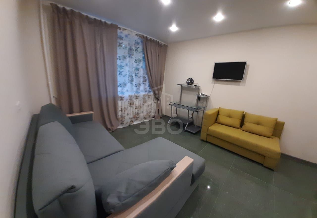 однокомнатная квартира в Санкт-Петербурге по адресу: Белы Куна ул., 4, к 4