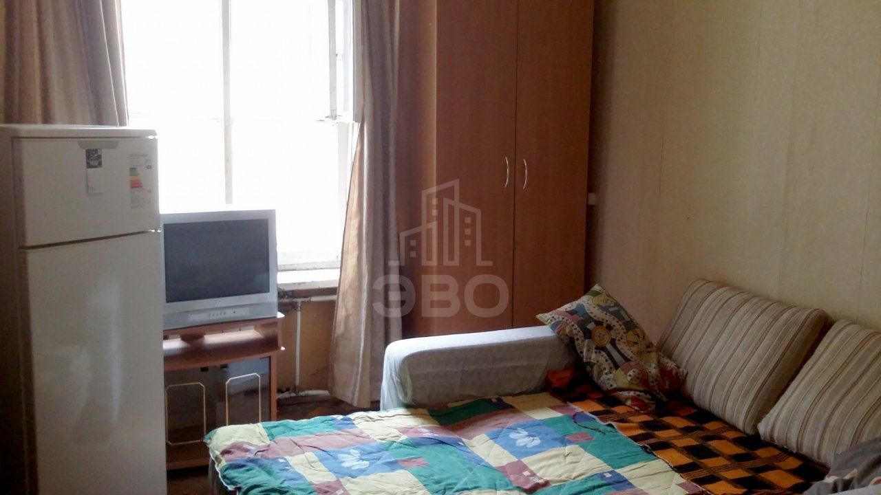 комната в Санкт-Петербурге по адресу: 14-я В.О. линия, 15