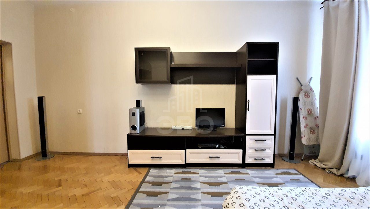 однокомнатная квартира в Санкт-Петербурге по адресу: Кондратьевский проспект, 41, к 1