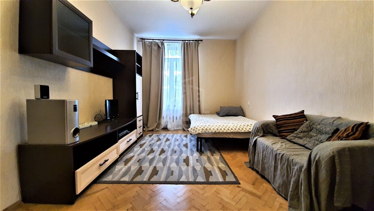 однокомнатная квартира в Санкт-Петербурге по адресу: Кондратьевский проспект, 41, к 1