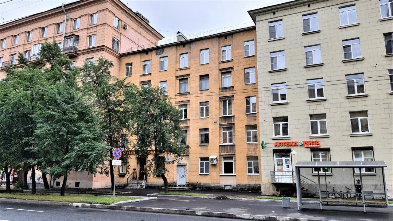 однокомнатная квартира в Санкт-Петербурге по адресу: Кондратьевский проспект, 41, к 1