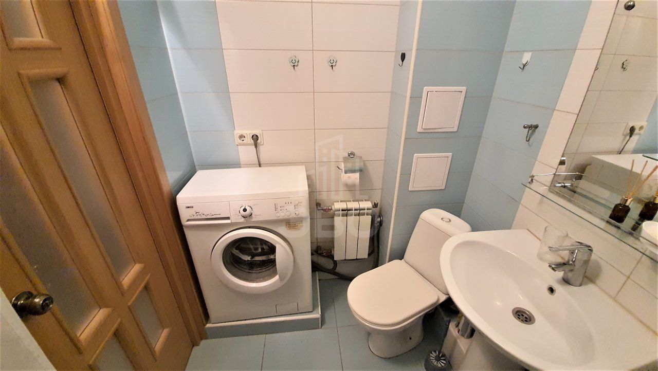 однокомнатная квартира в Санкт-Петербурге по адресу: Кондратьевский проспект, 41, к 1