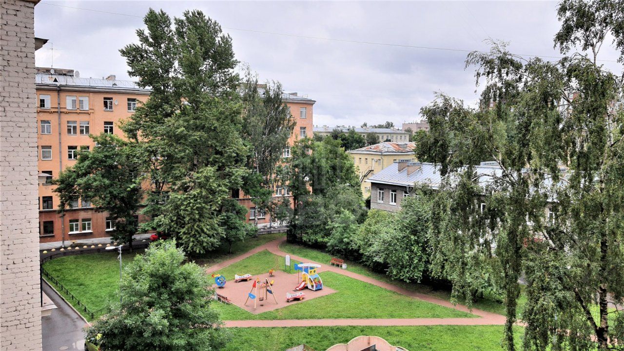 однокомнатная квартира в Санкт-Петербурге по адресу: Кондратьевский проспект, 41, к 1