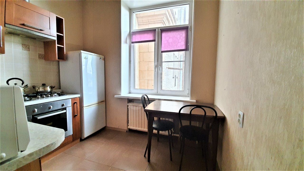 однокомнатная квартира в Санкт-Петербурге по адресу: Кондратьевский проспект, 41, к 1