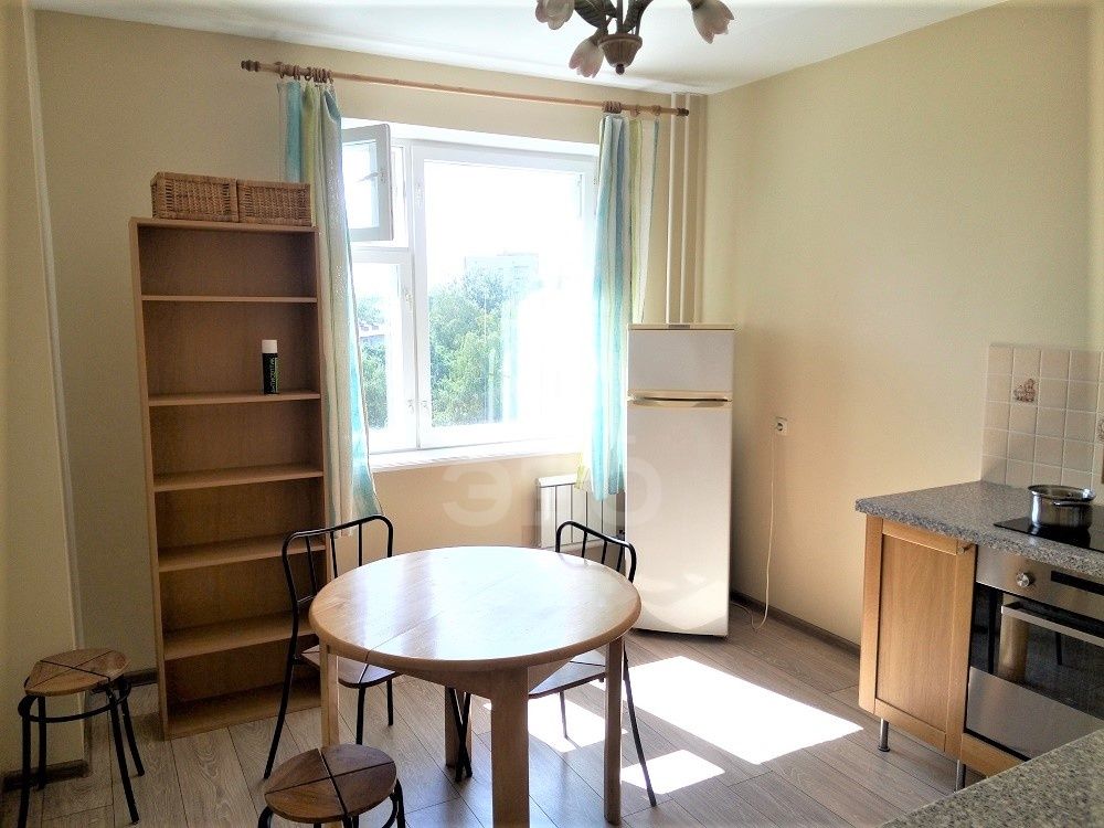 однокомнатная квартира в Санкт-Петербурге по адресу: Большевиков проспект, 57, к 3