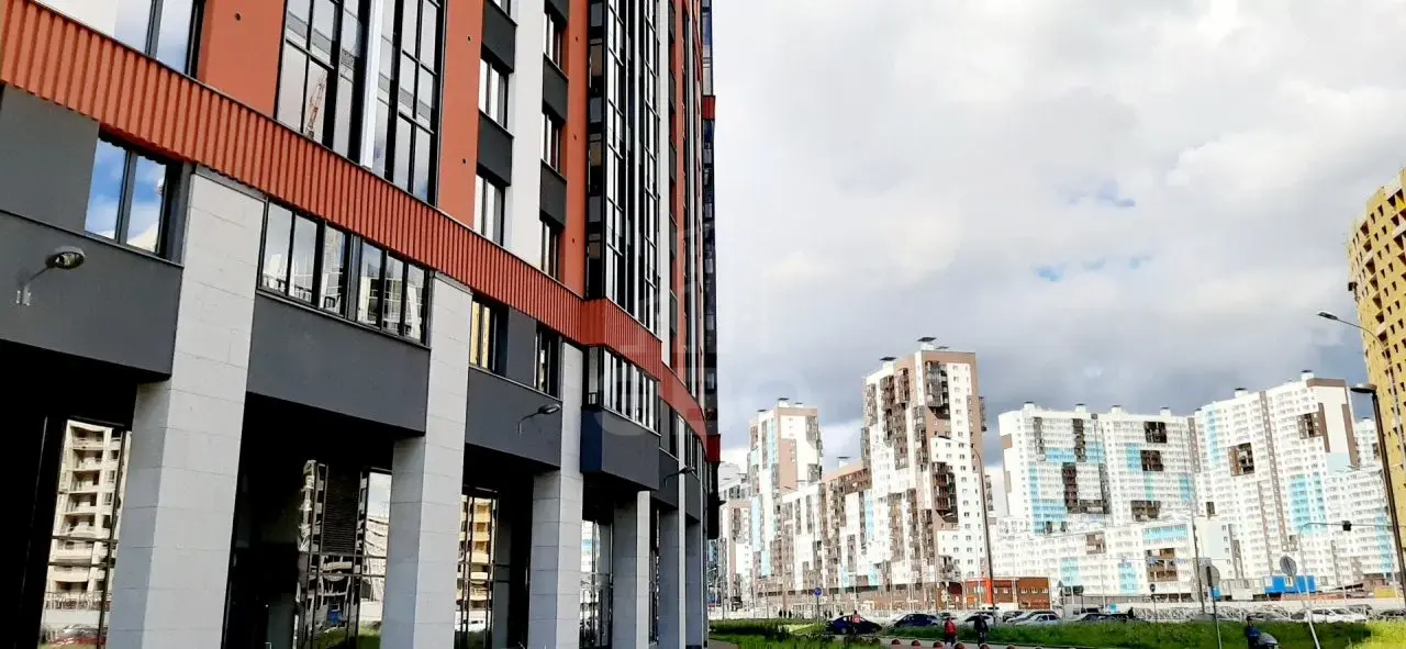 однокомнатная квартира в Санкт-Петербурге по адресу: Комендантский проспект, 60, к 3