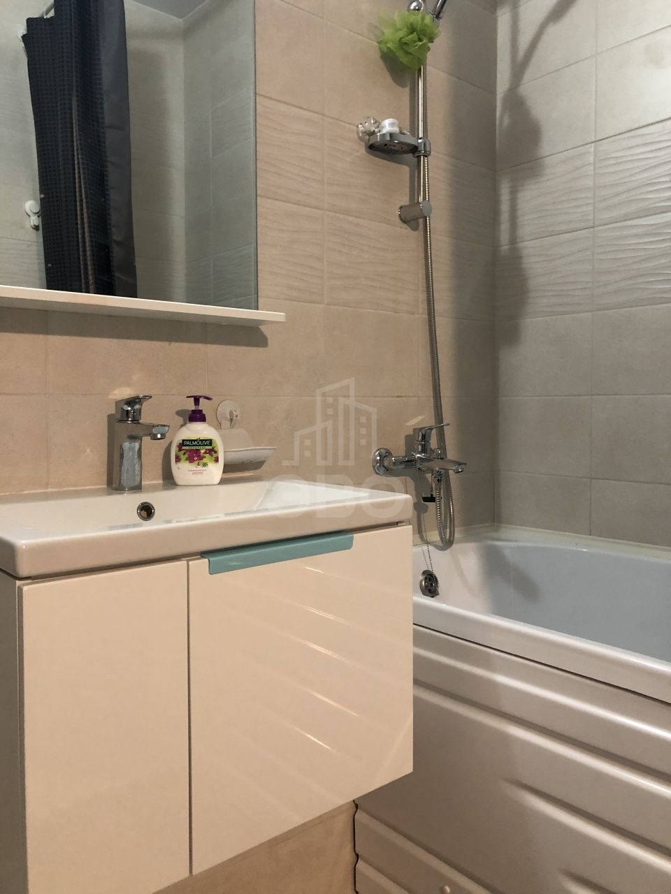 однокомнатная квартира в Санкт-Петербурге по адресу: Парфеновская ул., 7, к 3