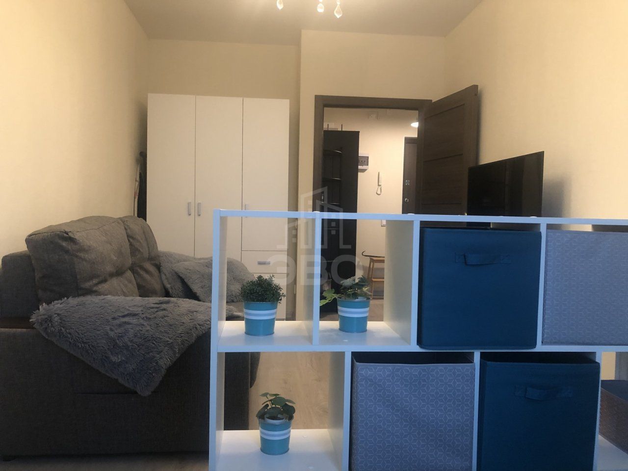 однокомнатная квартира в Санкт-Петербурге по адресу: Парфеновская ул., 7, к 3