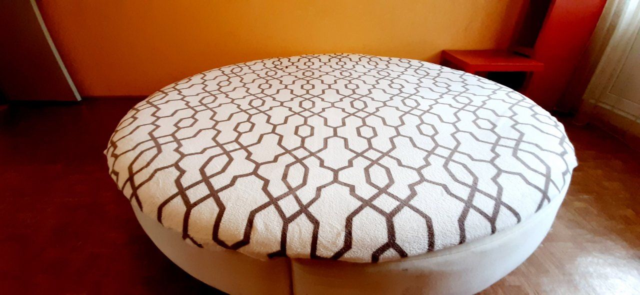 двухкомнатная квартира в Санкт-Петербурге по адресу: Шуваловский проспект, 51, к 1