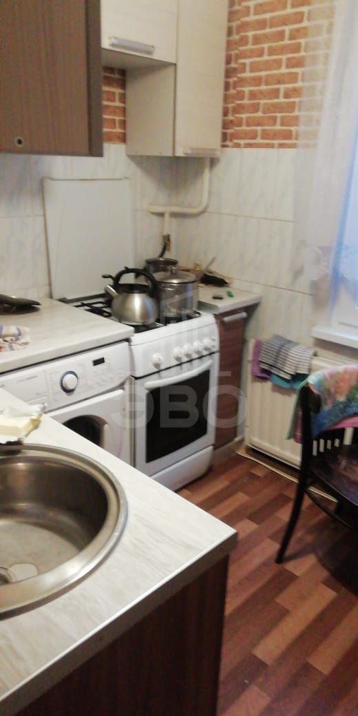 комната в Санкт-Петербурге по адресу: Танкиста Хрустицкого ул., 17