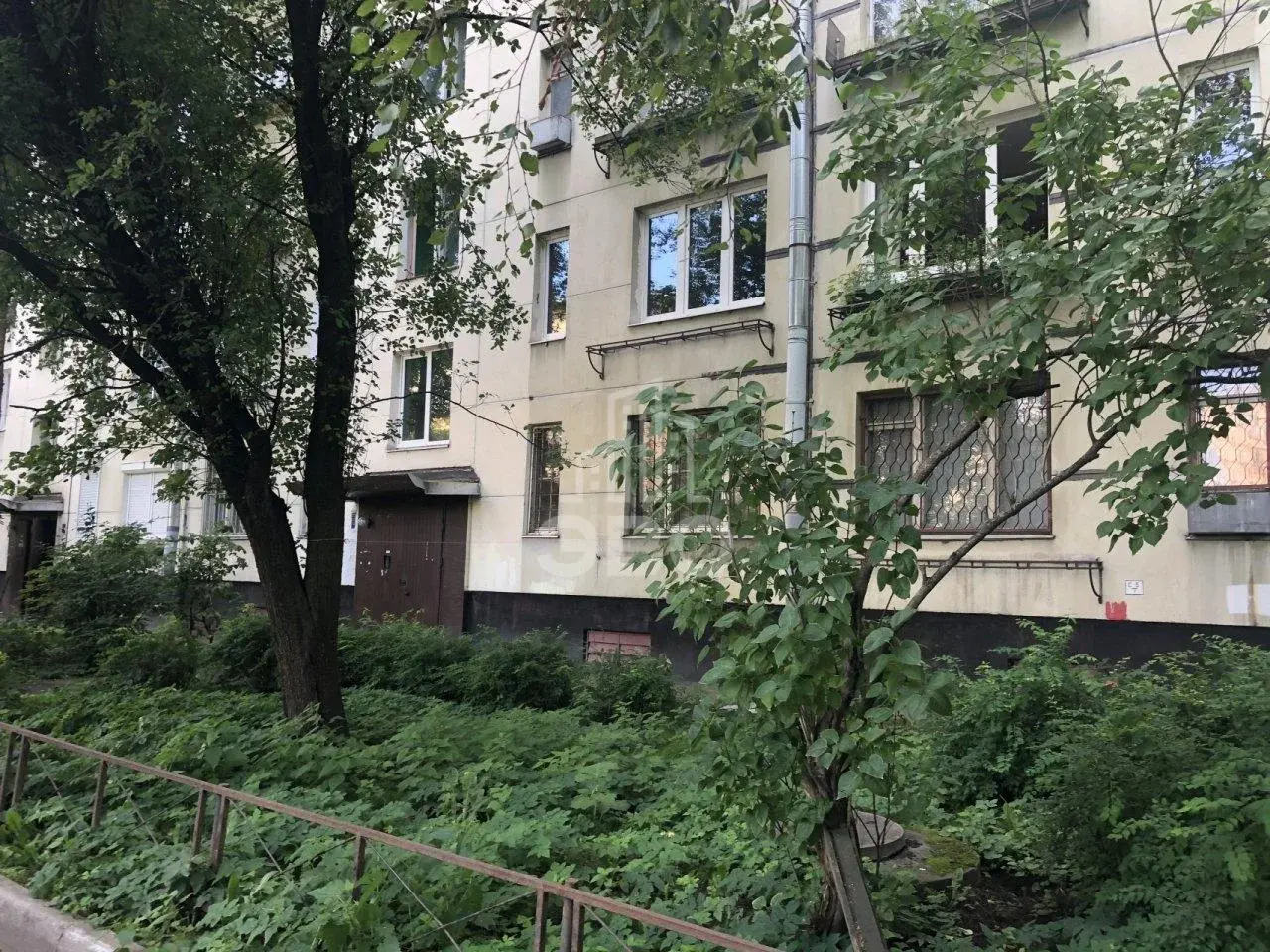 трехкомнатная квартира в Санкт-Петербурге по адресу: Костюшко ул., 7