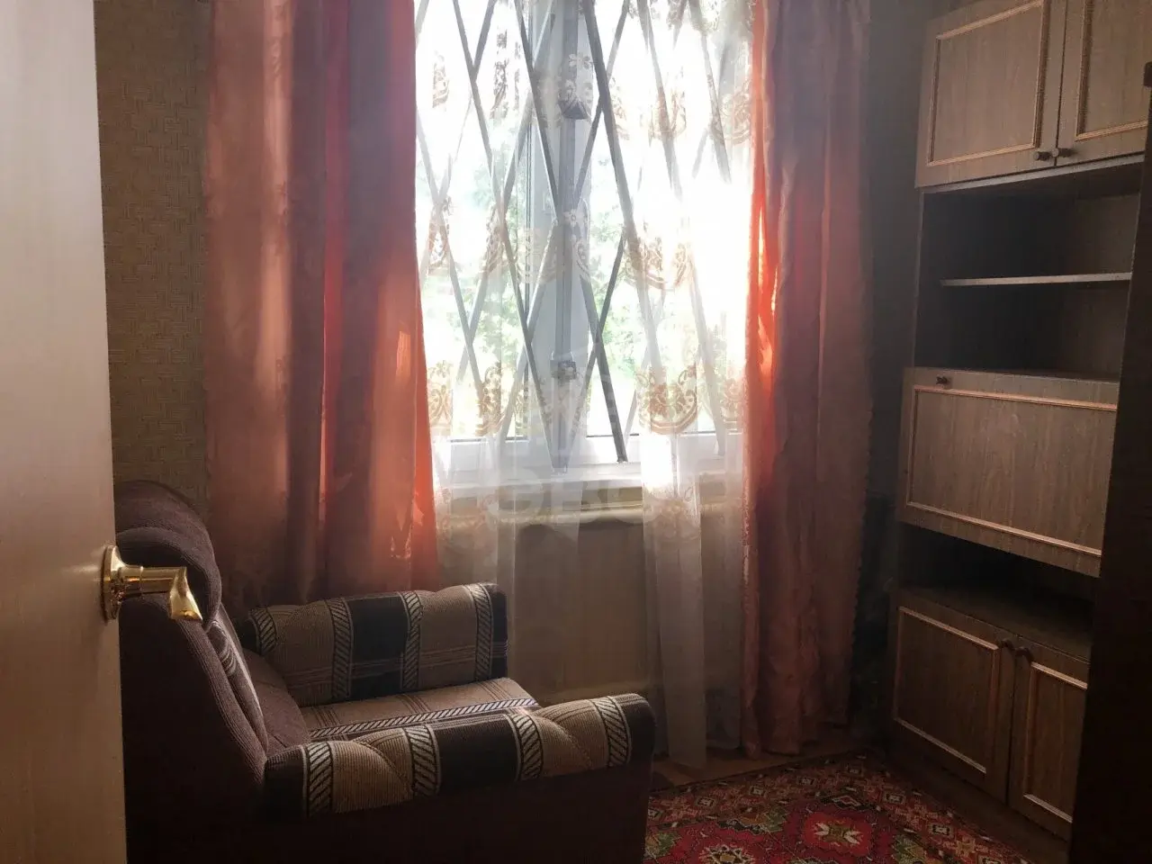 трехкомнатная квартира в Санкт-Петербурге по адресу: Костюшко ул., 7