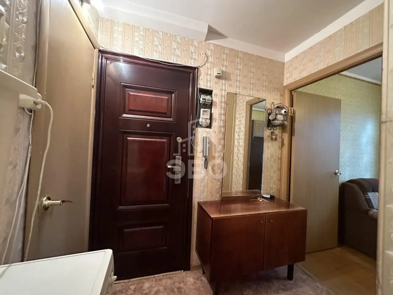 трехкомнатная квартира в Санкт-Петербурге по адресу: Костюшко ул., 7