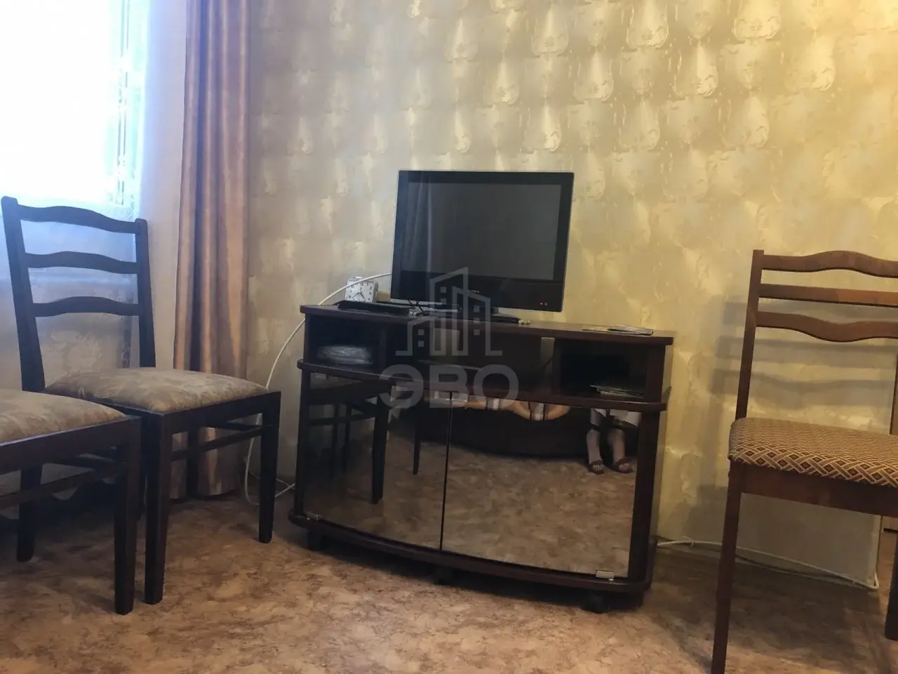 трехкомнатная квартира в Санкт-Петербурге по адресу: Костюшко ул., 7