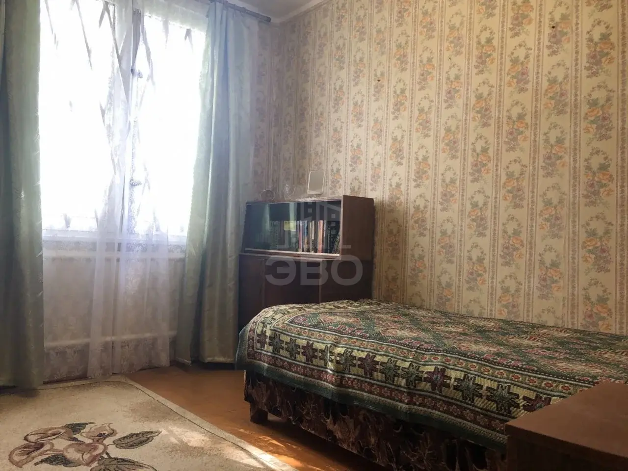 трехкомнатная квартира в Санкт-Петербурге по адресу: Костюшко ул., 7