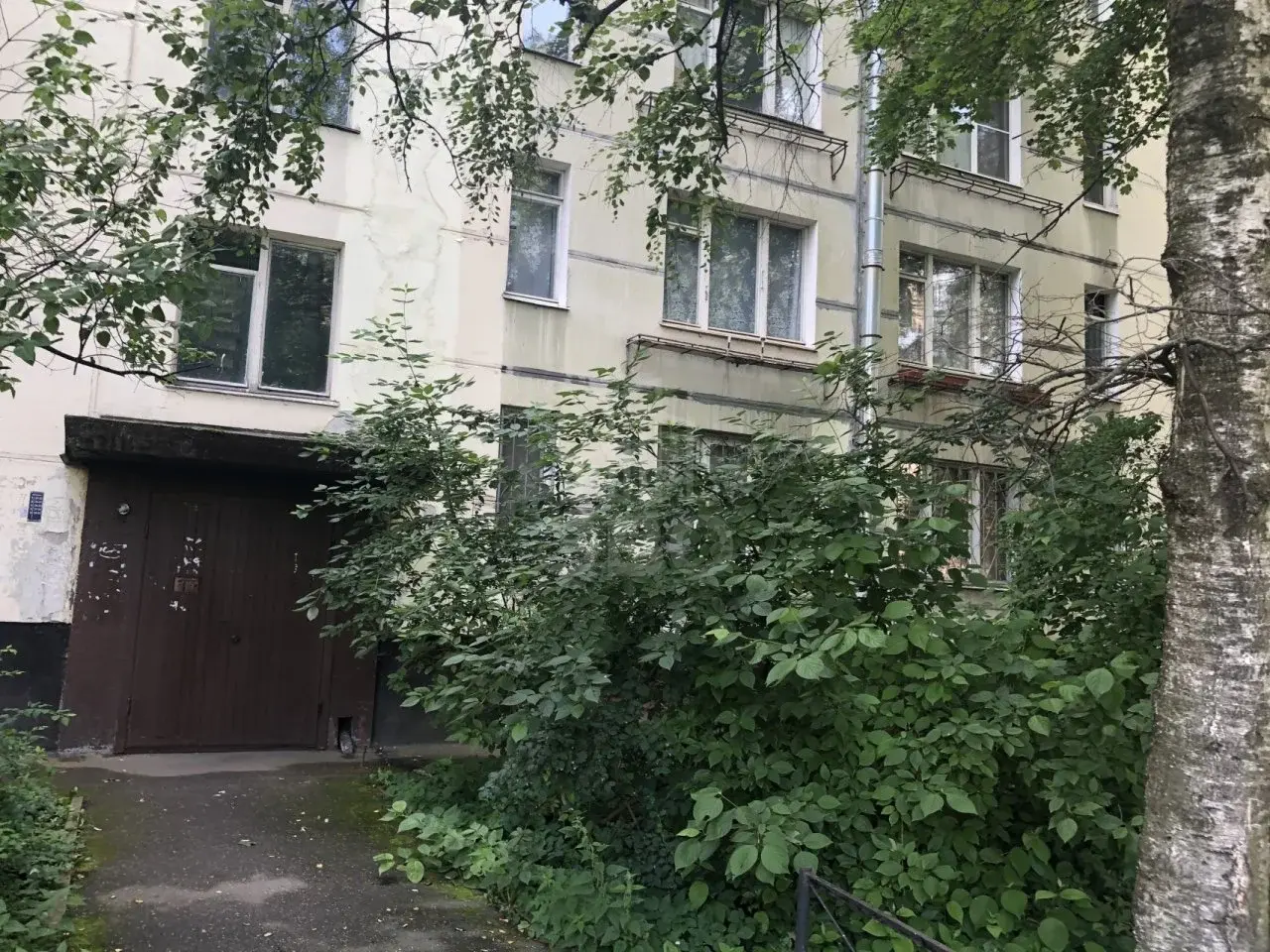 трехкомнатная квартира в Санкт-Петербурге по адресу: Костюшко ул., 7