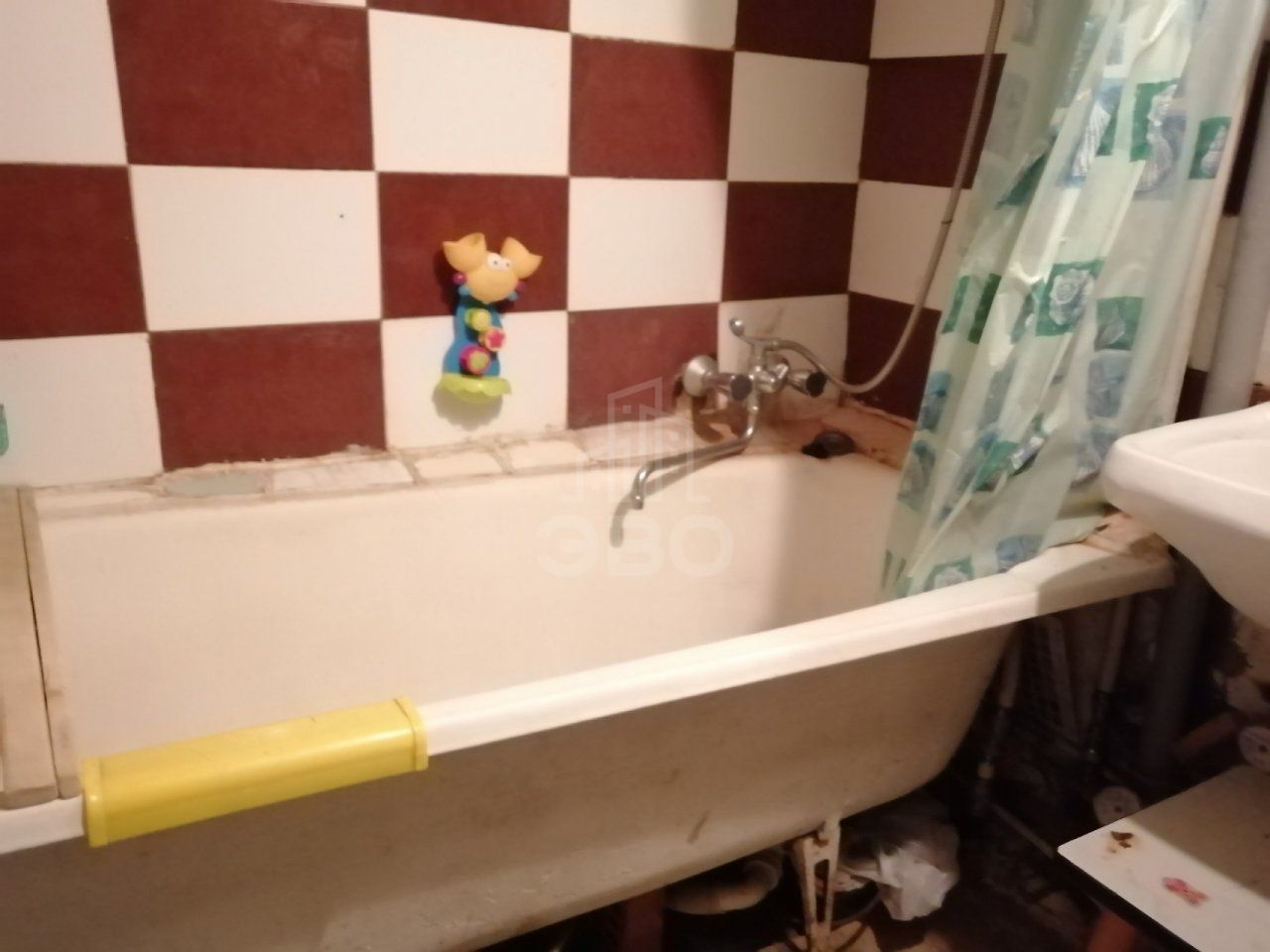 двухкомнатная квартира в Санкт-Петербурге по адресу: Обводного канала наб., 183