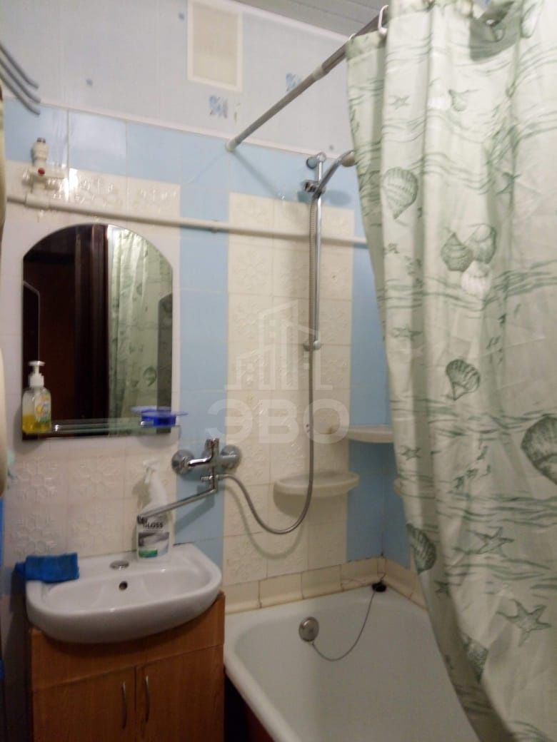 однокомнатная квартира в Санкт-Петербурге по адресу: Дыбенко ул., 38