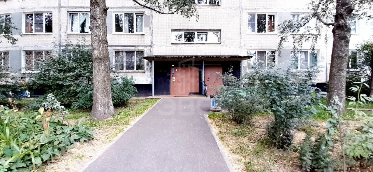 однокомнатная квартира в Санкт-Петербурге по адресу: Дыбенко ул., 38