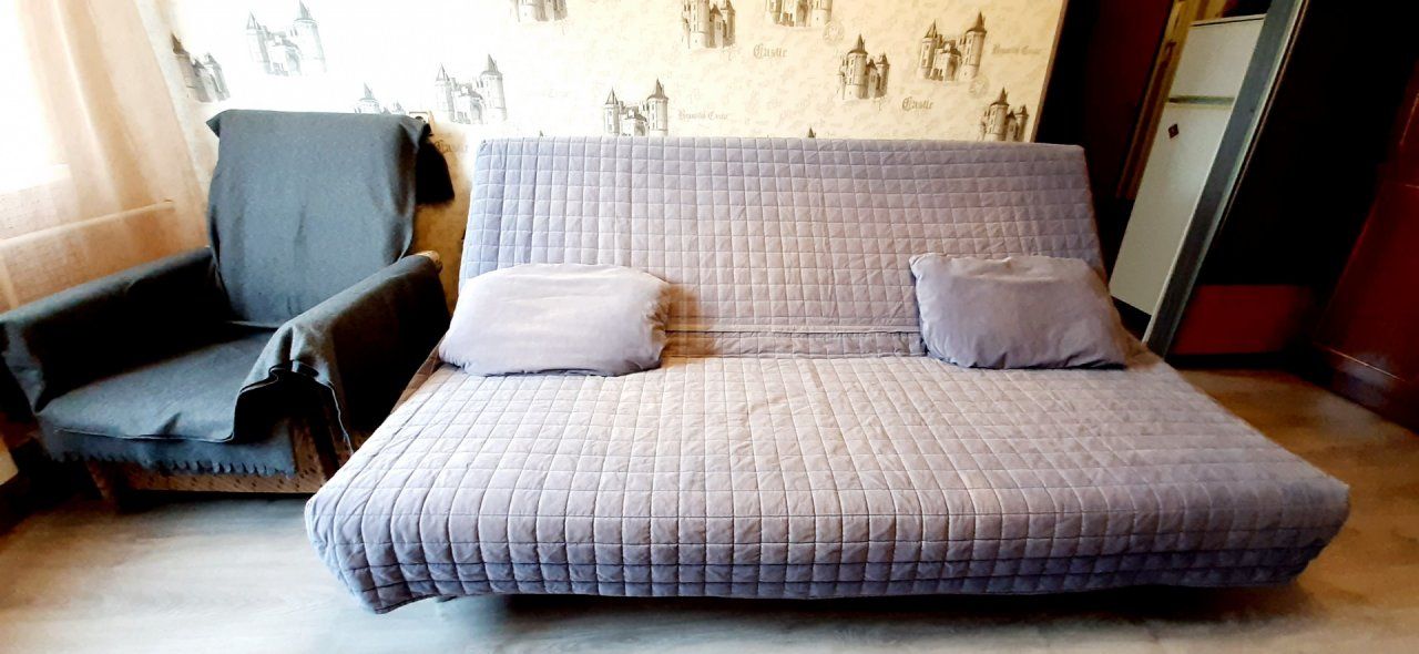 однокомнатная квартира в Санкт-Петербурге по адресу: Дыбенко ул., 38