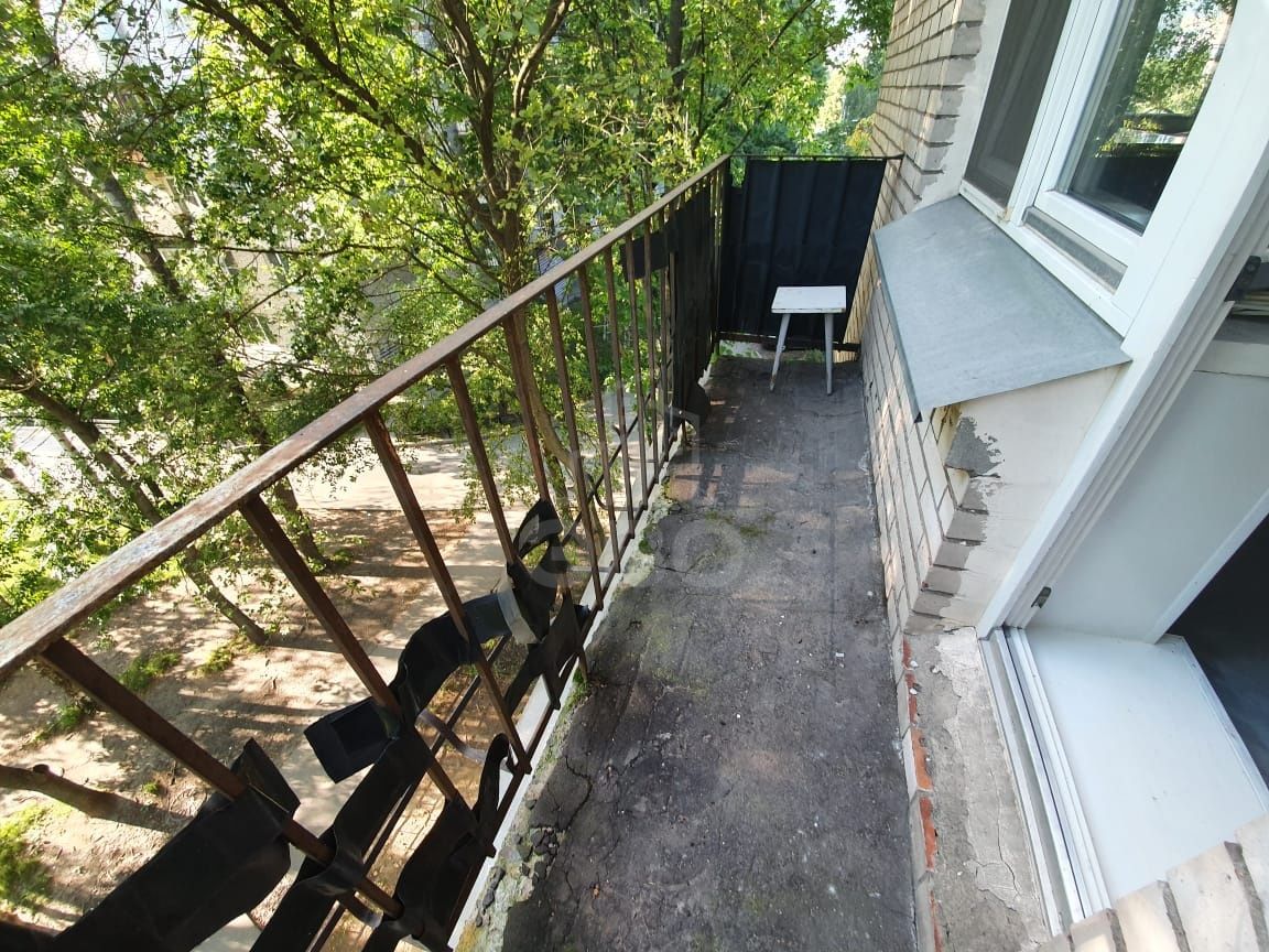 трехкомнатная квартира в Санкт-Петербурге по адресу: Тамбасова ул., 30, к 1