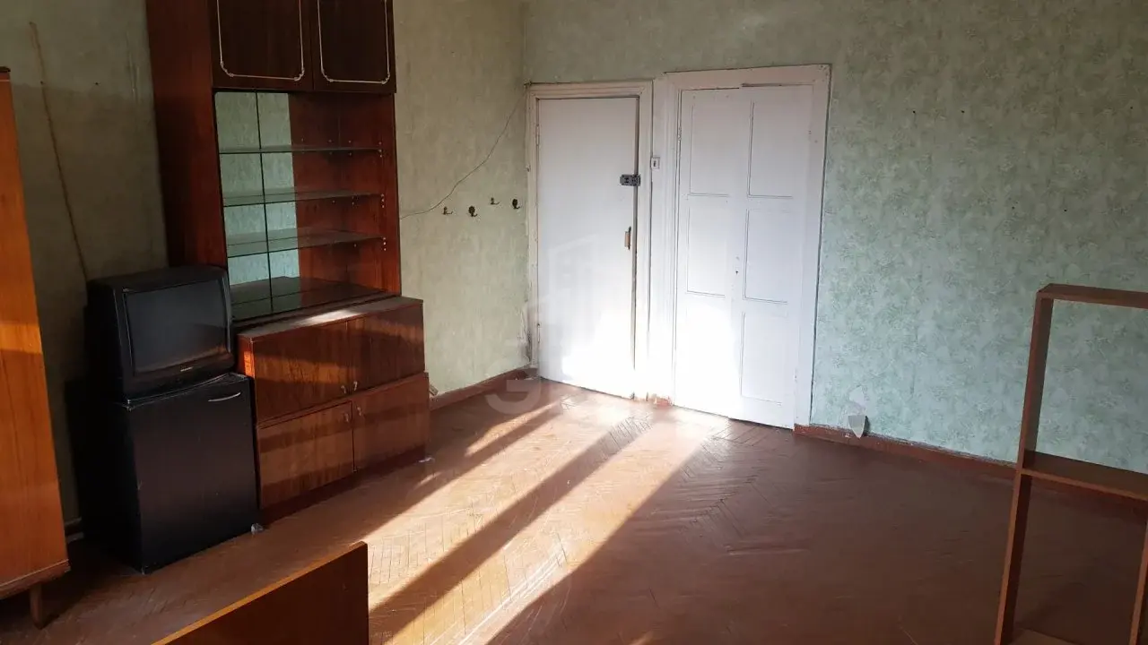 комната в Санкт-Петербурге по адресу: Оборонная ул., 7