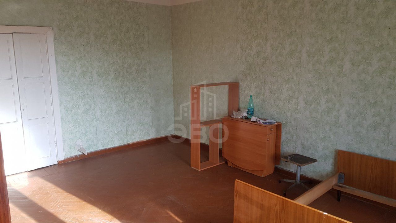 комната в Санкт-Петербурге по адресу: Оборонная ул., 7