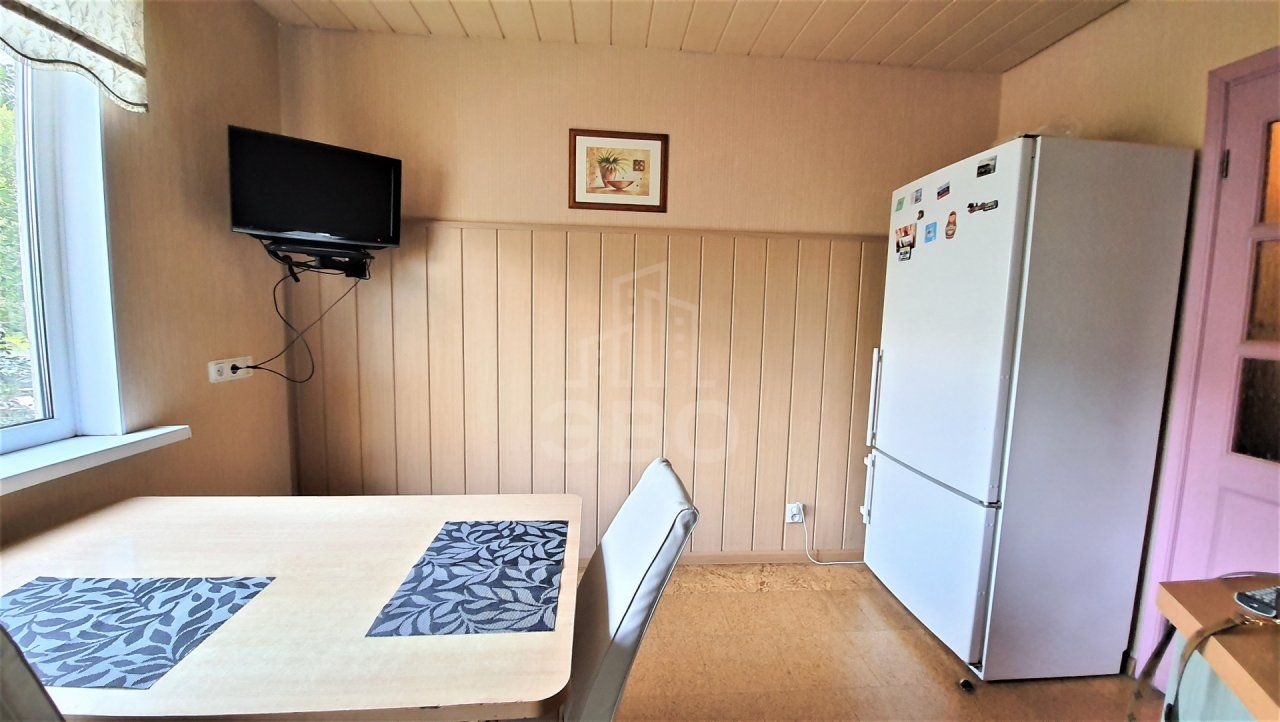 трехкомнатная квартира в Санкт-Петербурге по адресу: Комендантский проспект, 20, к 2