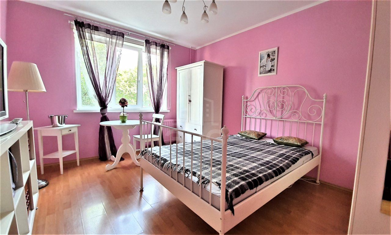 трехкомнатная квартира в Санкт-Петербурге по адресу: Комендантский проспект, 20, к 2