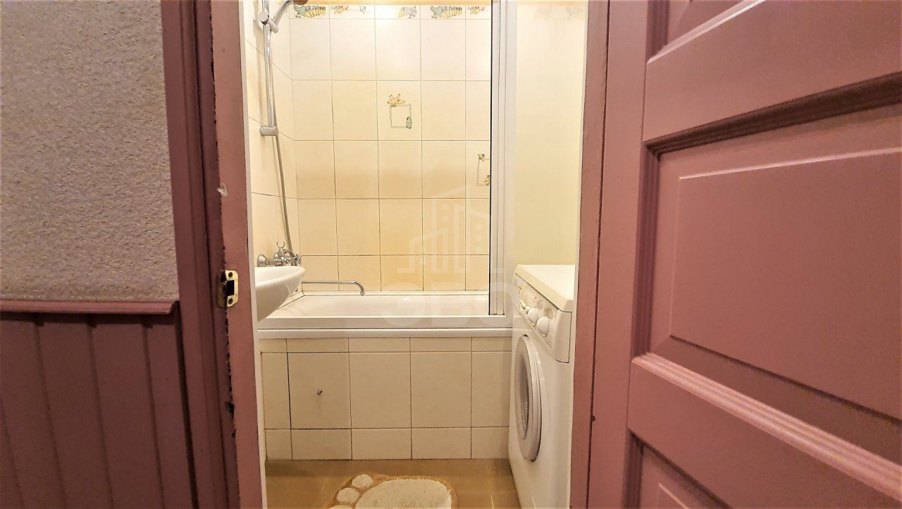 трехкомнатная квартира в Санкт-Петербурге по адресу: Комендантский проспект, 20, к 2