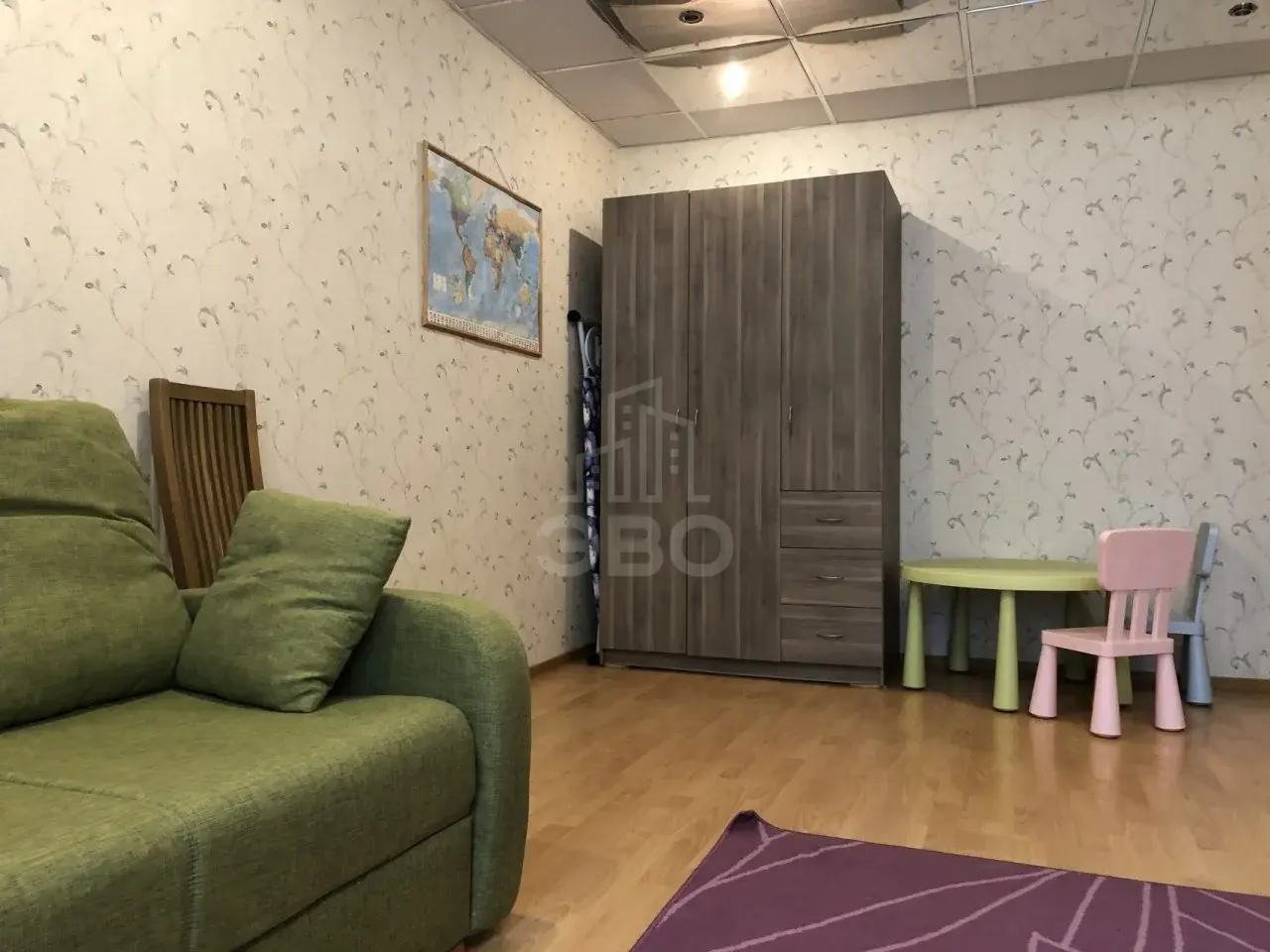 трехкомнатная квартира в Санкт-Петербурге по адресу: Карпинского ул., 27, к 2