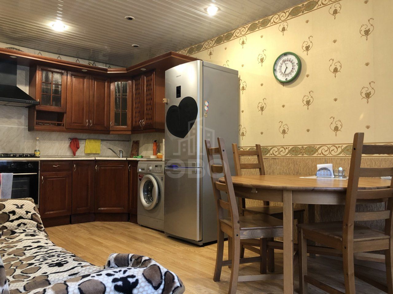 трехкомнатная квартира в Санкт-Петербурге по адресу: Карпинского ул., 27, к 2