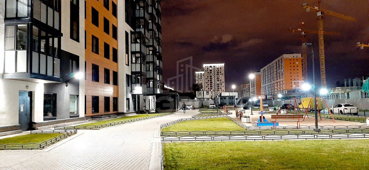 однокомнатная квартира в Санкт-Петербурге по адресу: Парфеновская ул., 5, к 1