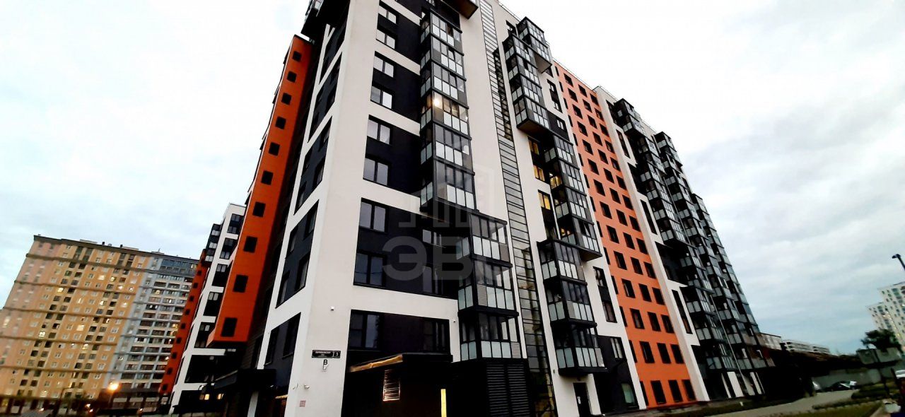 однокомнатная квартира в Санкт-Петербурге по адресу: Парфеновская ул., 5, к 1