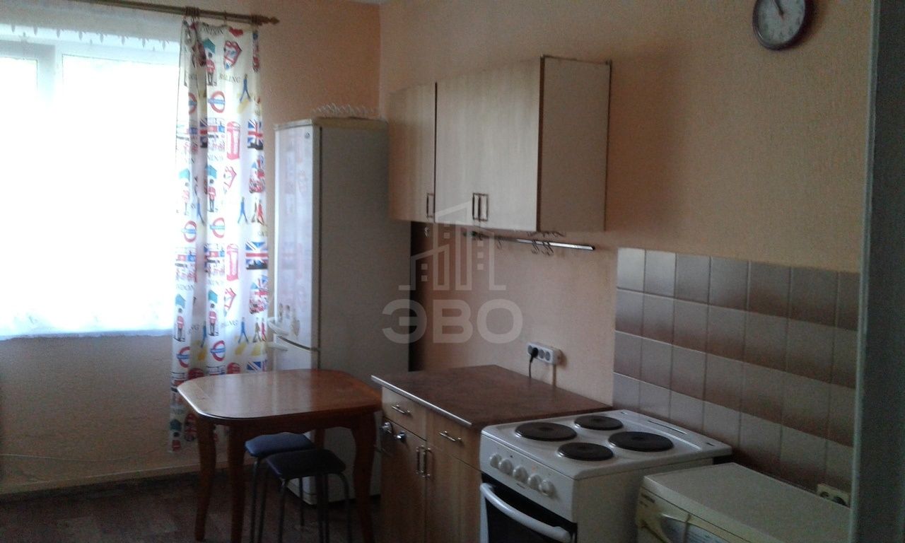 комната в Санкт-Петербурге по адресу: Коллонтай ул., 23, к 2