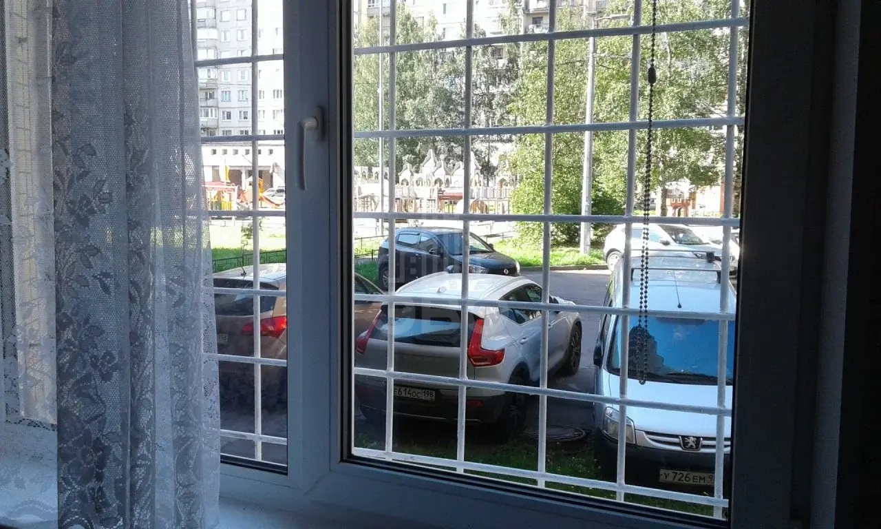 комната в Санкт-Петербурге по адресу: Коллонтай ул., 23, к 2